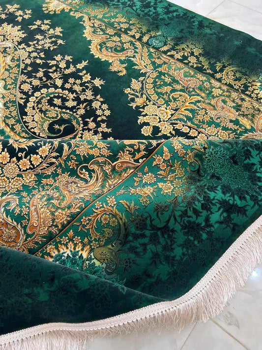 1200 Shana Neo Classic Rug Code 006052 Green